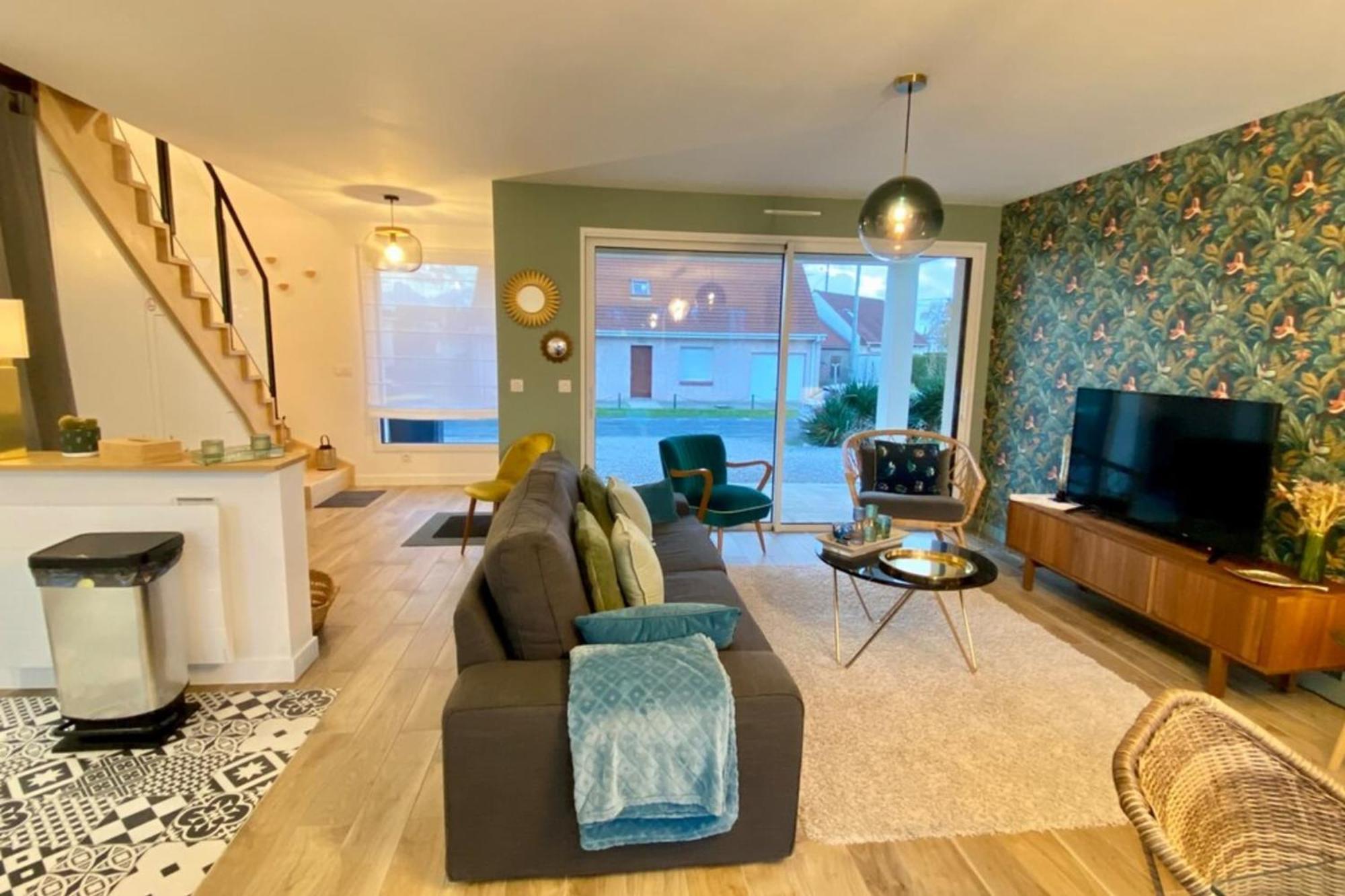 Superb Cottage For 4 People With Views Of The Dunes Merlimont Bagian luar foto