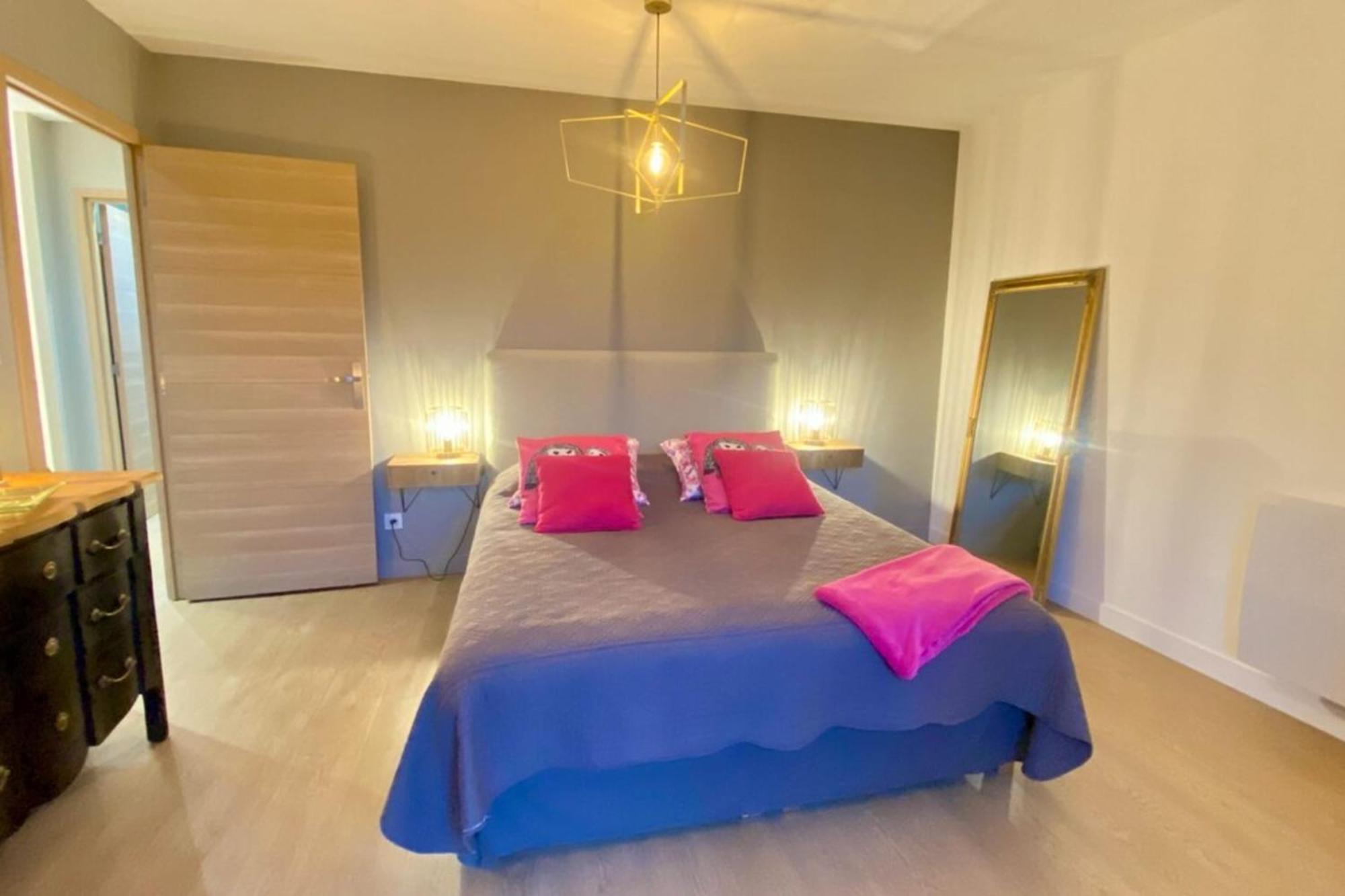 Superb Cottage For 4 People With Views Of The Dunes Merlimont Bagian luar foto